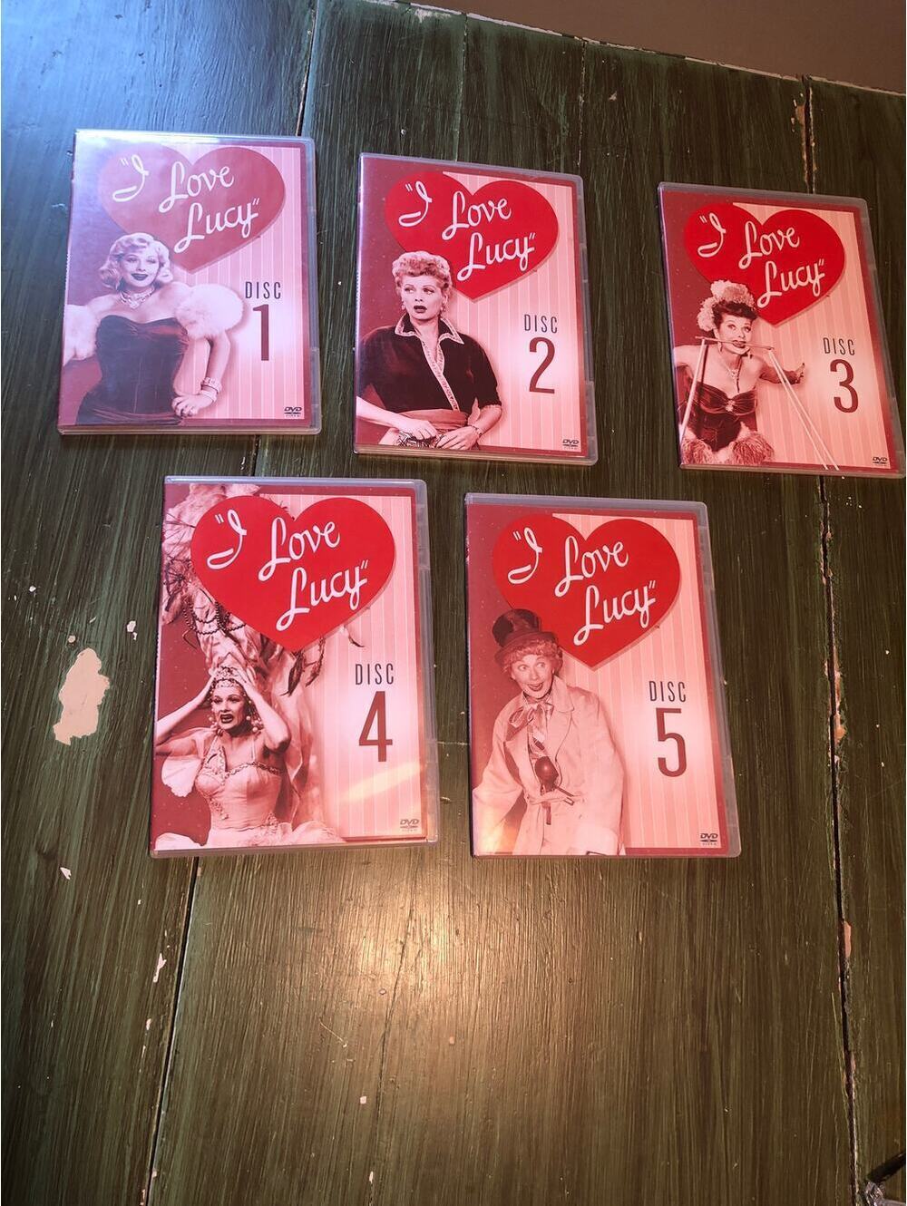I Love Lucy Discs/DVDs 1-5 from the 4th Season - great condition!